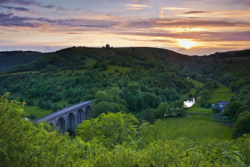 Monsal Head Hotel & Bar Gallery - United Kingdom