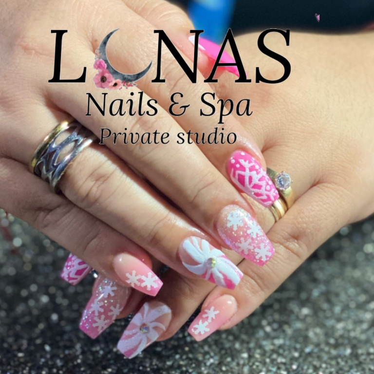 Lunas Nails private studio - Nail Salon in San Juan