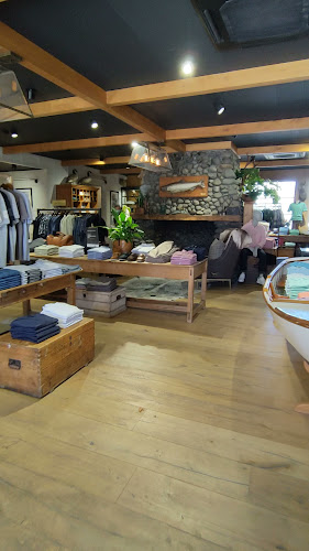 Reviews of Rodd & Gunn in Queenstown - Clothing store