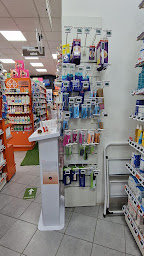 Photo n°19 de Pharmacie Lafayette 55 à Ivry-sur-Seine (Service de location de fauteuils roulants)