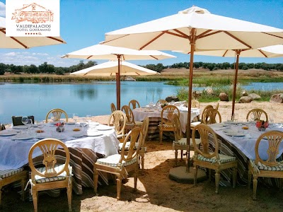 Photos of VALDEPALACIOS HOTEL GOURMAND