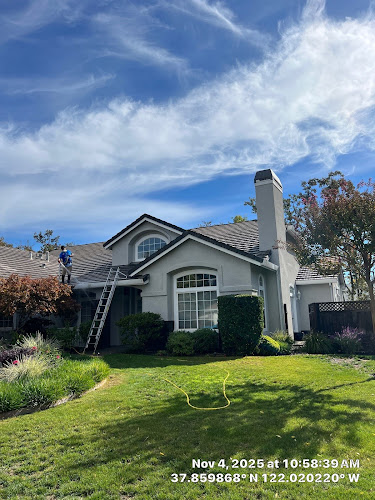 Professional Powerwashing & Property Maintenance