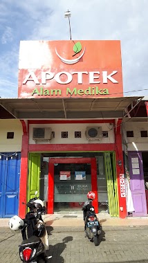 Apotek Alam Medika, Author: desmawati desmawati