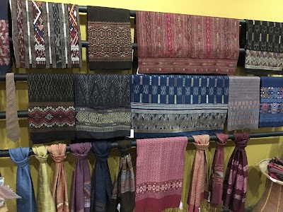 Photos of Kheuamai Handicraft