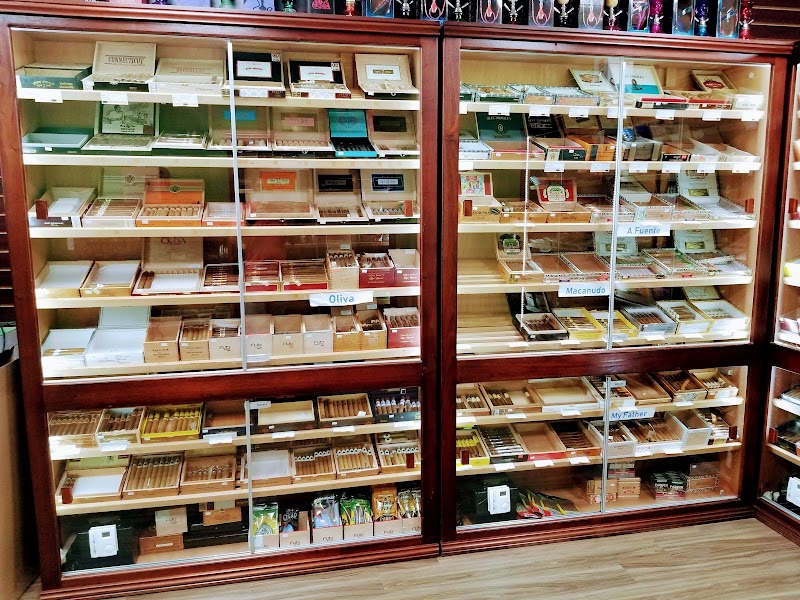 Medway smoke shop photo 3
