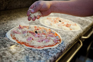 Photo n°13 de Pizza Sarda à Reims (Pizzeria)