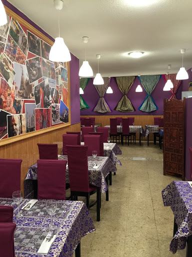 Hola India - Visual
