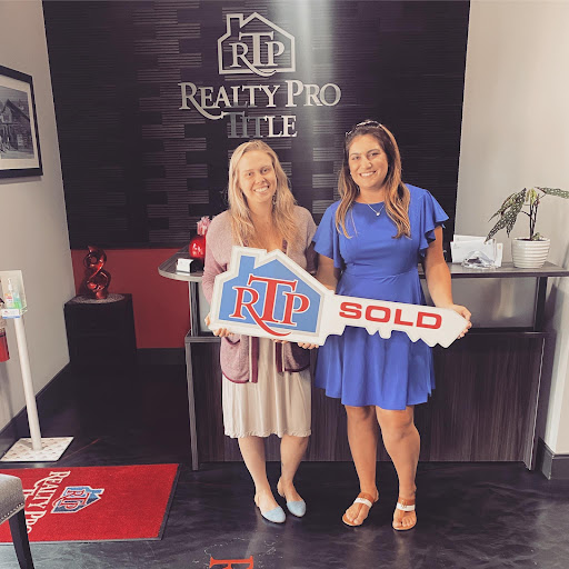 The Schill Team at AM HOME REALTY