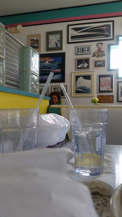 Photos of Valliant's Diner