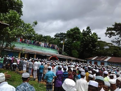 Photos of Khalifar Hat Central Mosque