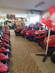 Photo n°4 de SARL DI MARCO à Andelnans (Service de location de matériel de motoculture)