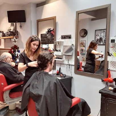 Peluquería Barbería La Clásica