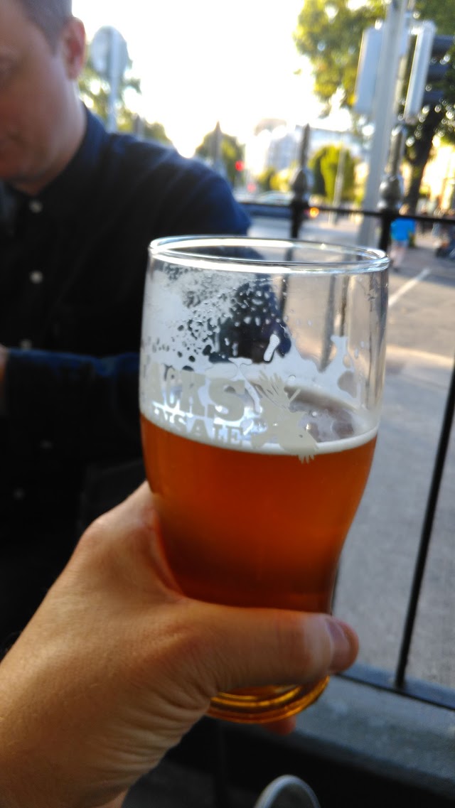 Slattery's Pub D4