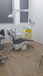 Photo n°5 de Centre Médico Dentaire Victor Hugo. à Clichy (Dentiste)