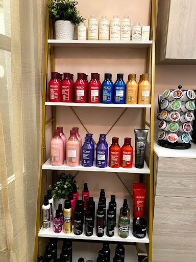 Blush Salon Studio - Thumbnail