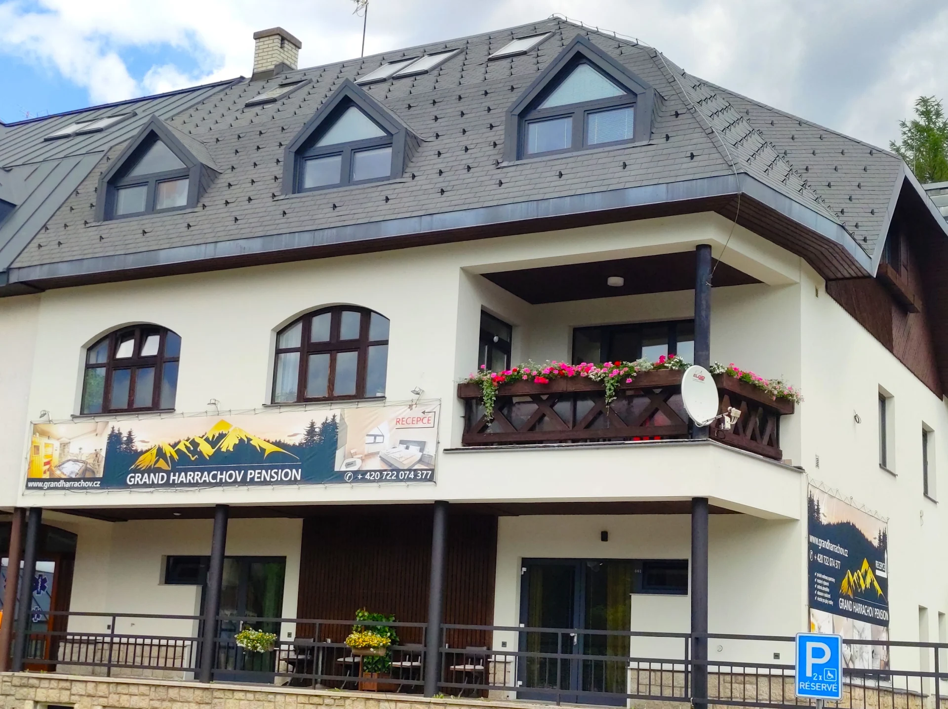 GRAND HARRACHOV PENSION