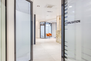 Photo n°10 de Centre dentaire Parmentier République - Dentiste Paris 11 à Paris (Urgences dentaires)