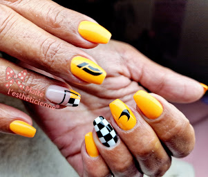 Photo n°6 de Maïté l'esthéticienne à Lédenon (Salon de manucure)