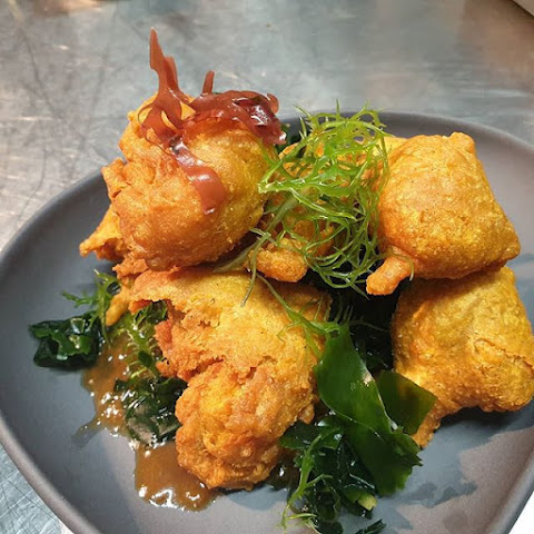 Hilltop Roti by null