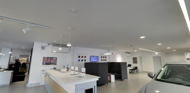 Beechwood Mazda - Car dealer