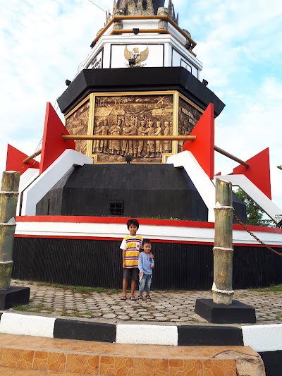 Photos of Tugu Pahlawan 7 Februari Pagatan