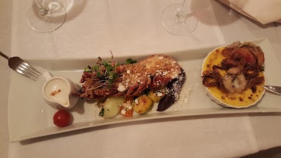 Photos of Chez Andr&eacute; restaurant cafe
