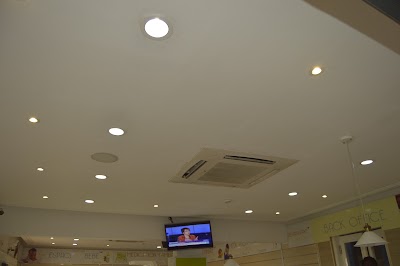 Photos of Pharmacie du Chateau Anyama