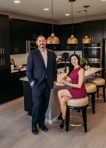 Dannielle Nilles Real Estate Agent - Thumbnail