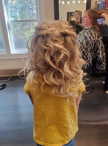 Sisters Hair Co - Thumbnail