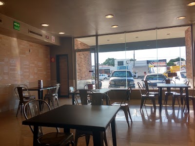 Photos of DOMINO'S VILLAS DEL RIO