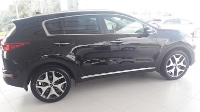 Photos of FAME - KIA Paricut&iacute;n Uruapan
