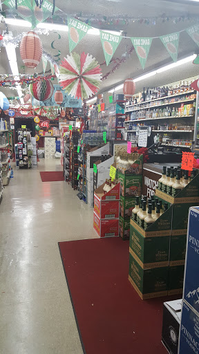 Bartlett Wine & Spirits Gallery - United States