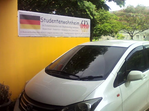 Studentenwohnheim BSD, Author: Dadi Sadiqin