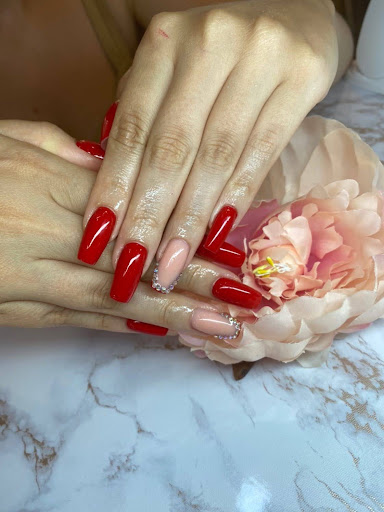 Glm's Beauty Bar - Thumbnail