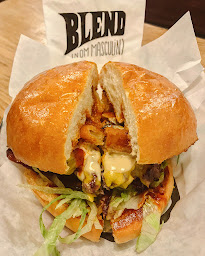 Photo n°142 de Blend Hamburger Madeleine à Paris (Restauration rapide)