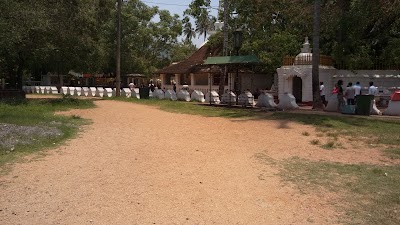 Photos of Muthiyangana Raja Maha Viharaya
