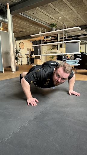 Move! Studio Freiburg - Training. Ernährung. Gesundheit - Thumbnail