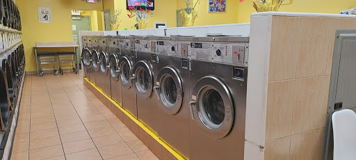 Laundromat La Paz - United States