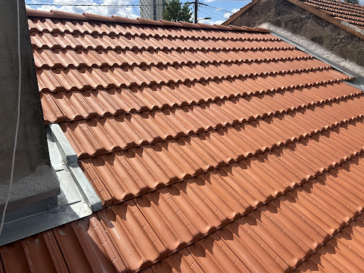 Photo de LK Couverture à Cenon (33150)