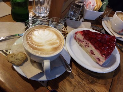 Photos of Caf&eacute; Cassis