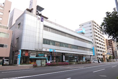 ウエインズトヨタ神奈川 丸子店