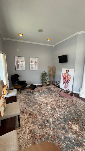 North Side Massage Therapy - Thumbnail