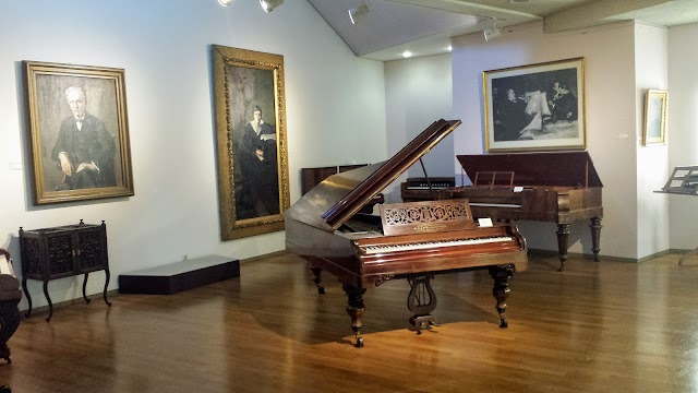 Musikinstrumenten-Museum