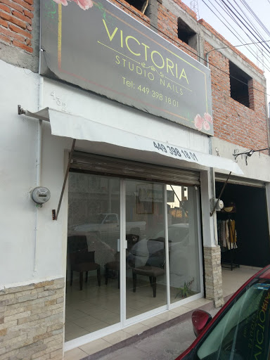 Victoria Studio Nails - Visual