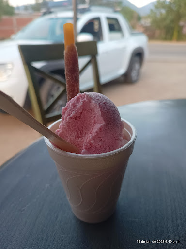 Nieves de garrafa de 28 sabores de San Juan Chilateca - Thumbnail