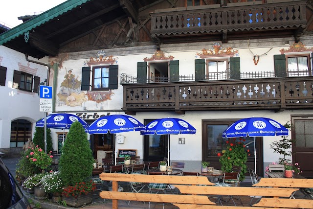 Zirbel-Stube