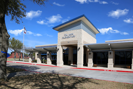 P.M. Akin Elementary School - Visual