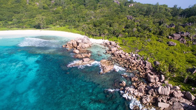 Anse Cocos beach
