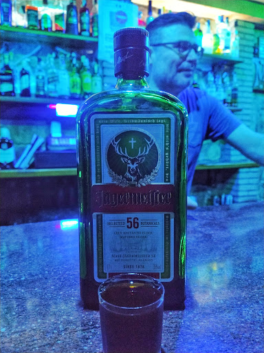 Pub Merlins - Visual