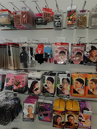 Photo n°18 de Beauté d'Afrique à Metz (Perruquier)